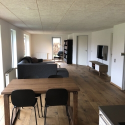 Gulvlægning i hus i Silkeborg